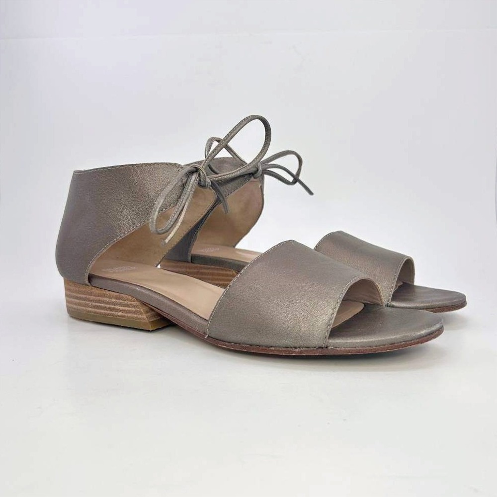 Eileen Fisher Ely Sandals Womens 9 Pyrite Metallic Leather Ankle Tie Low Heel